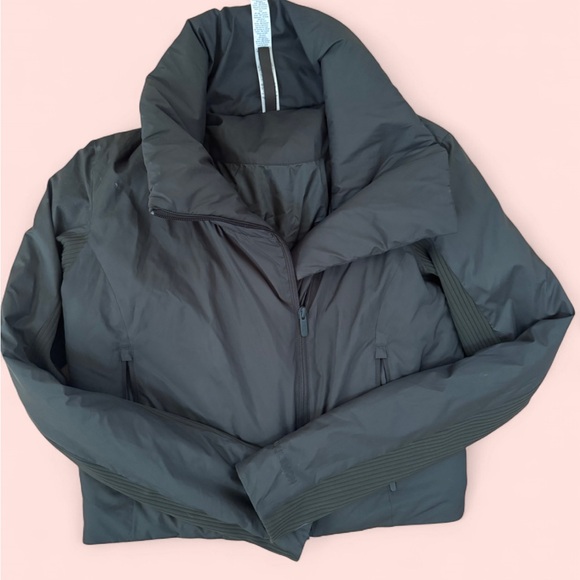 Lululemon Athletica Olive Sleek City Jacket - Picture 5 of 7